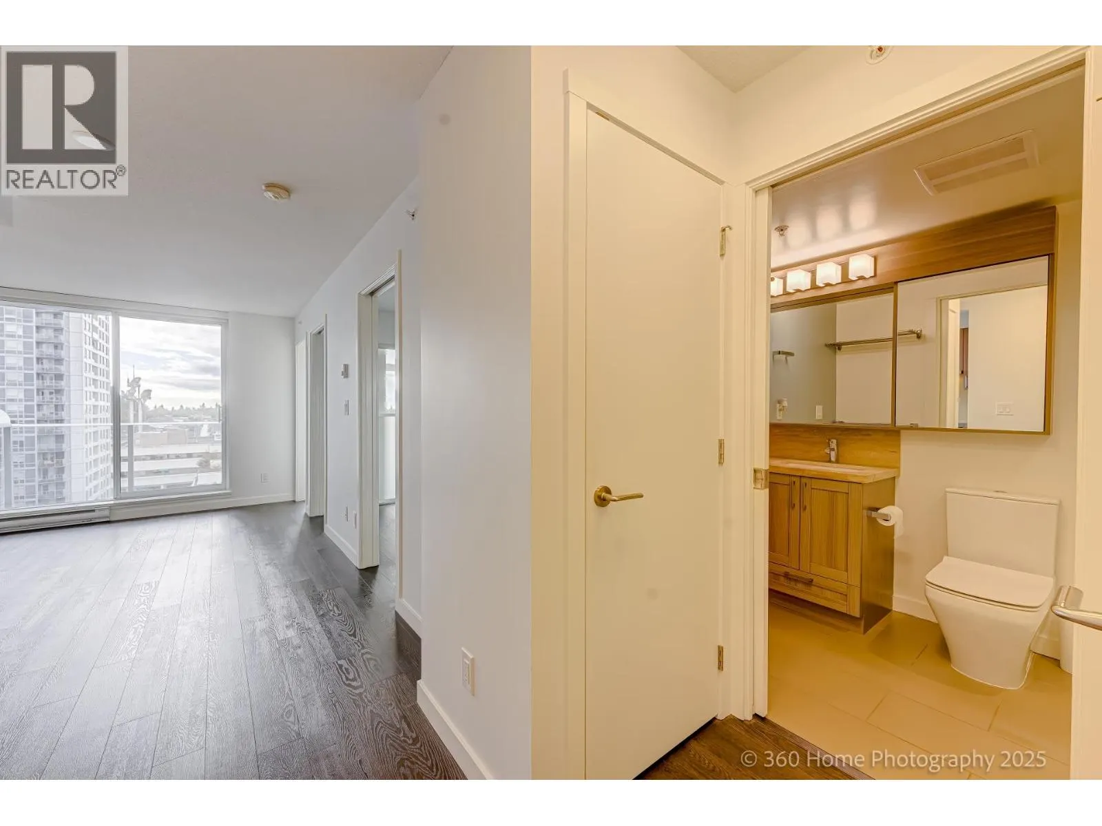 1803 5470 ORMIDALE STREET