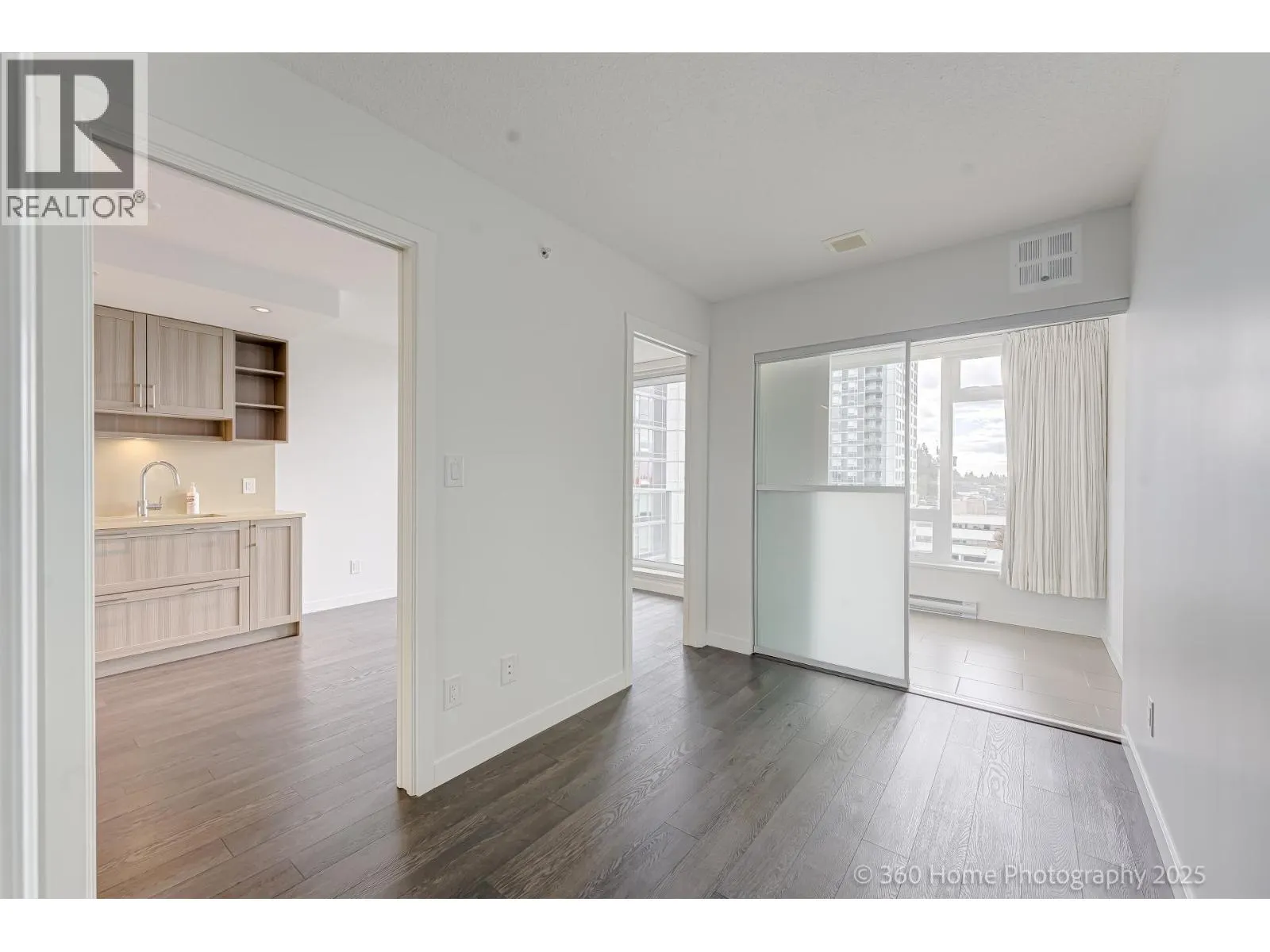 1803 5470 ORMIDALE STREET