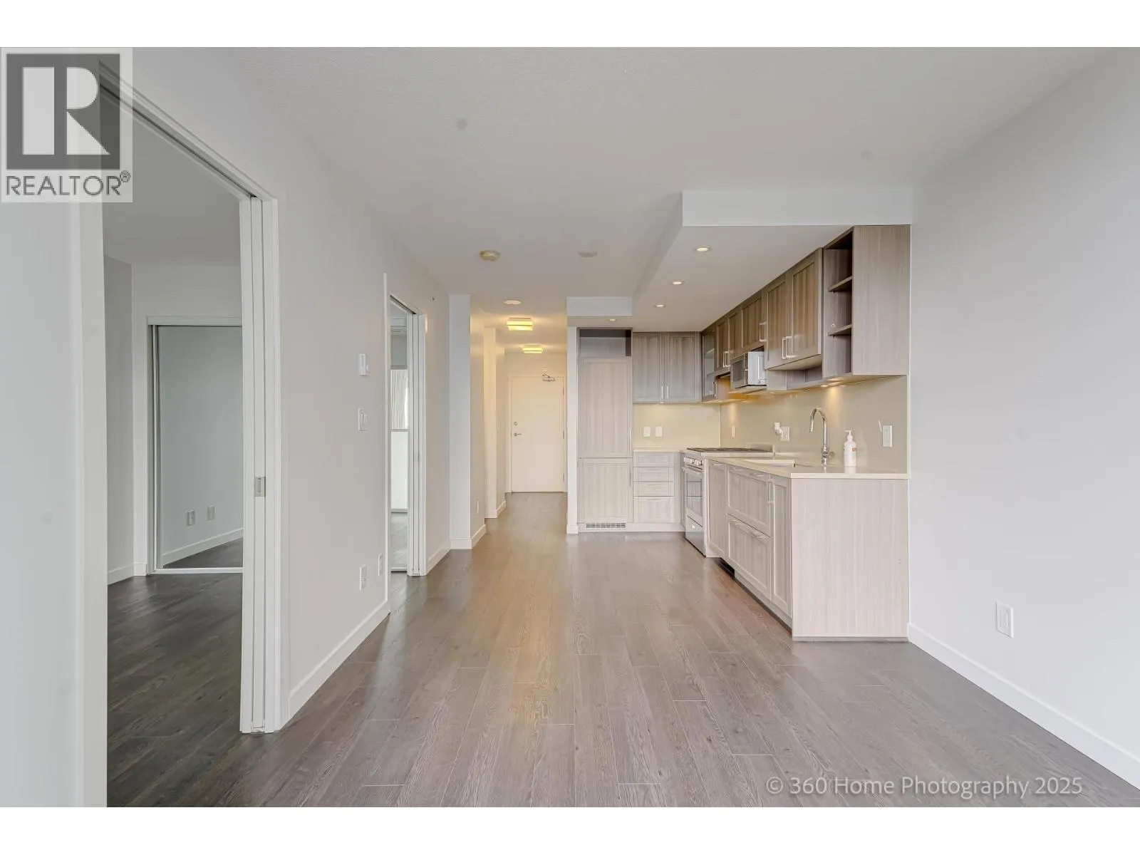 1803 5470 ORMIDALE STREET