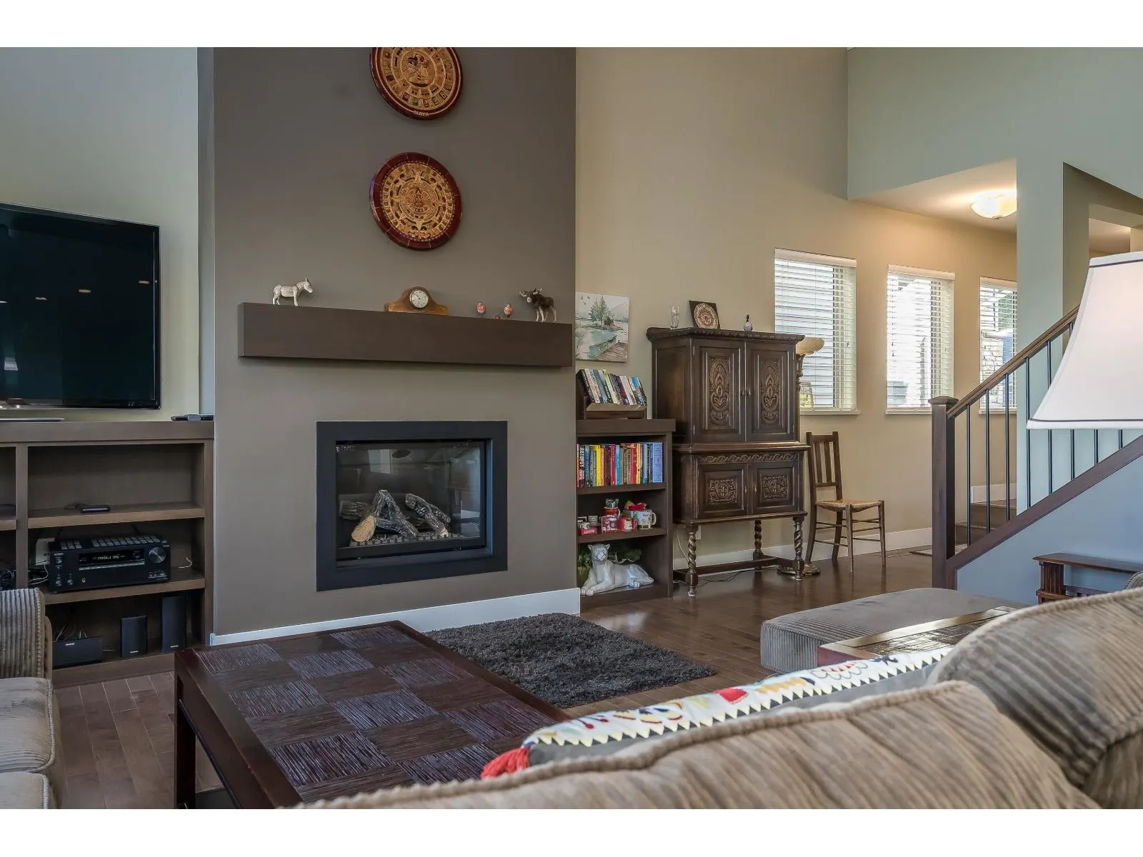 3125 LUKIV TERRACE