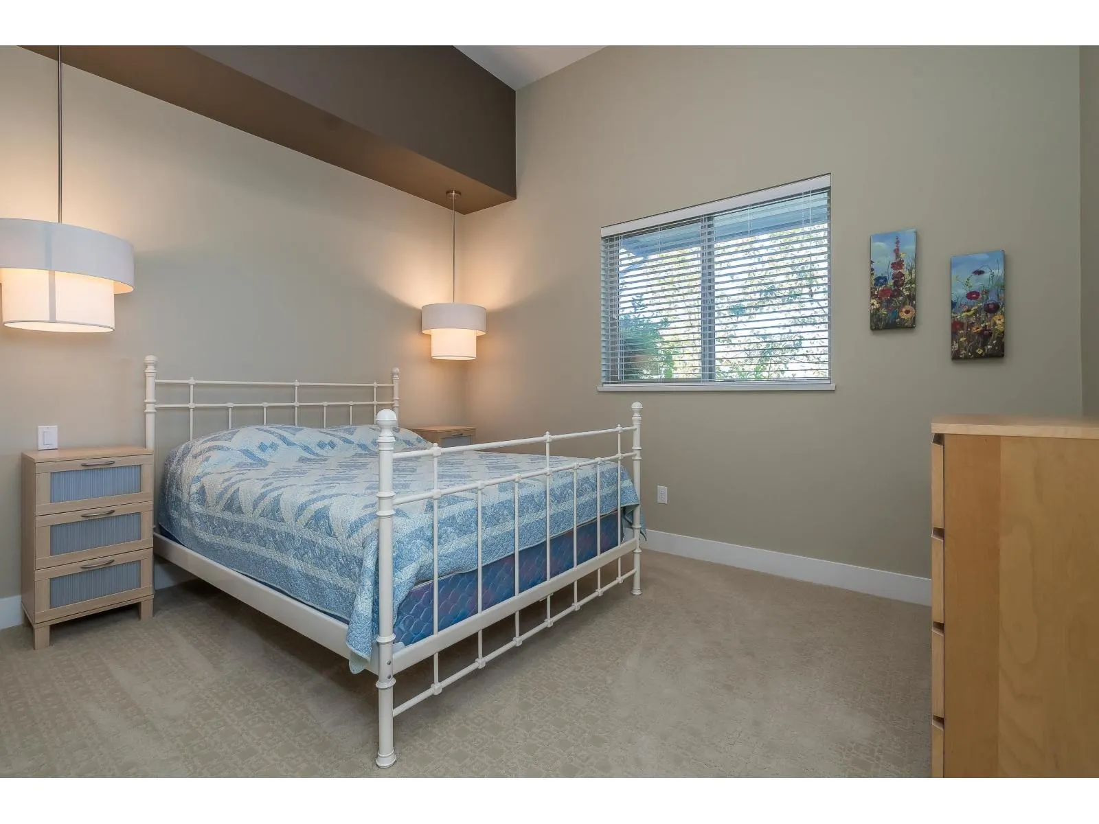 3125 LUKIV TERRACE