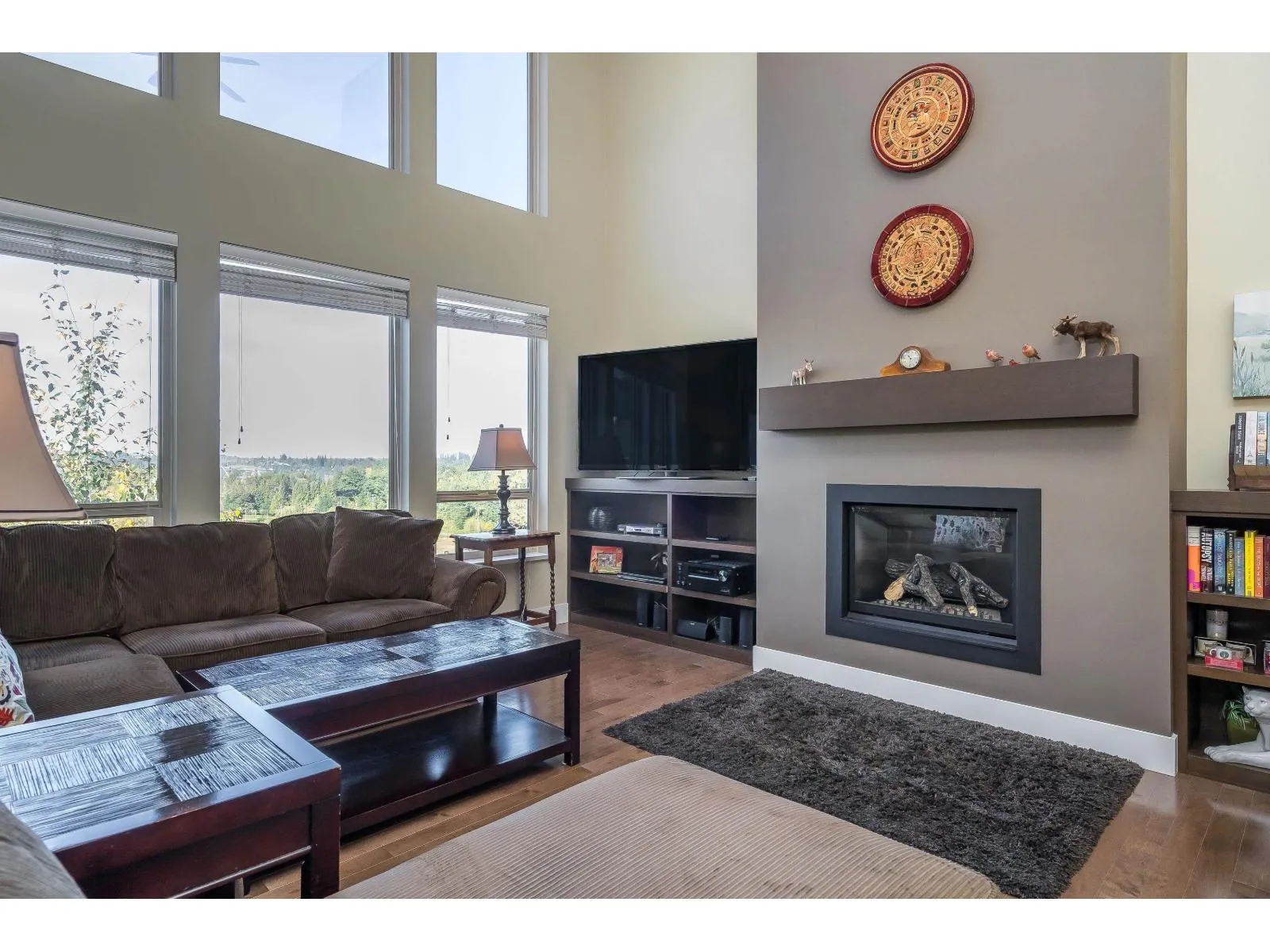 3125 LUKIV TERRACE
