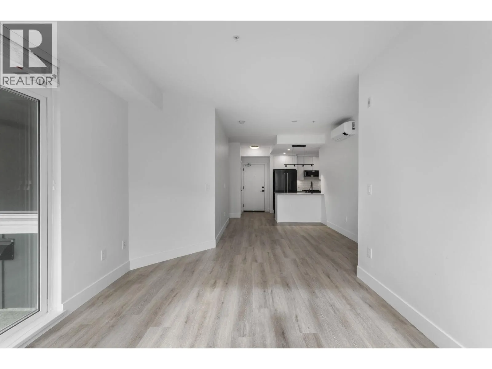 2408 2180 KELLY AVENUE