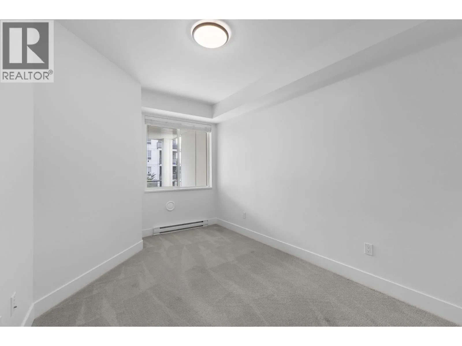 2408 2180 KELLY AVENUE