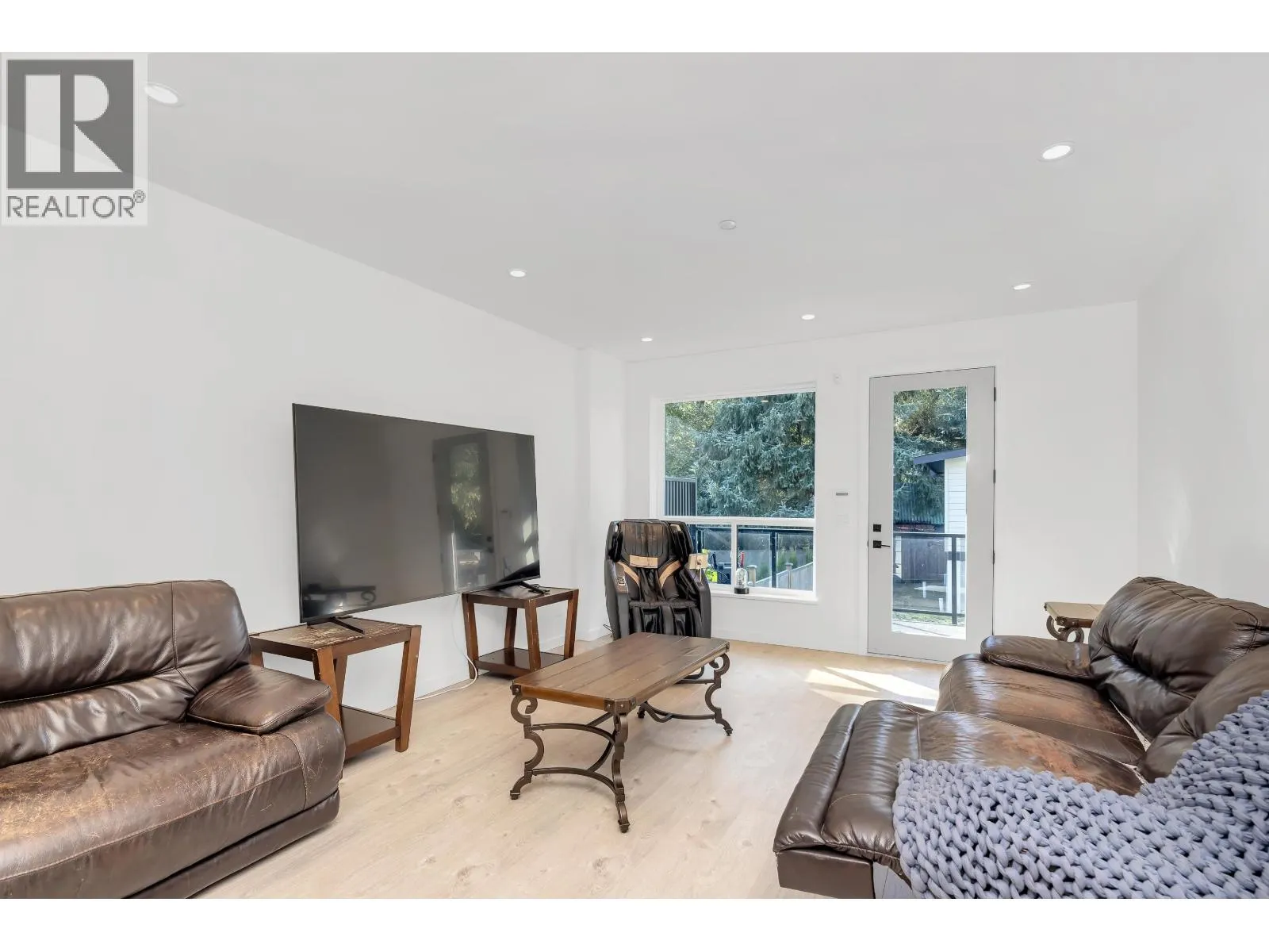 41727 GOVERNMENT ROAD