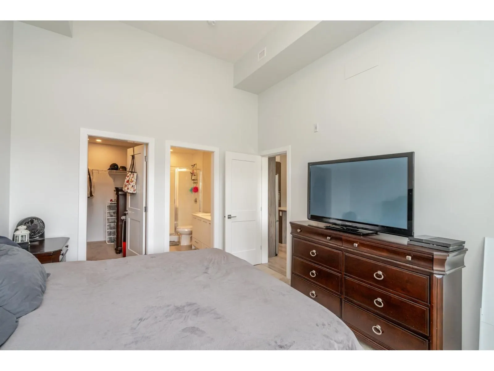 207 3317 148 STREET
