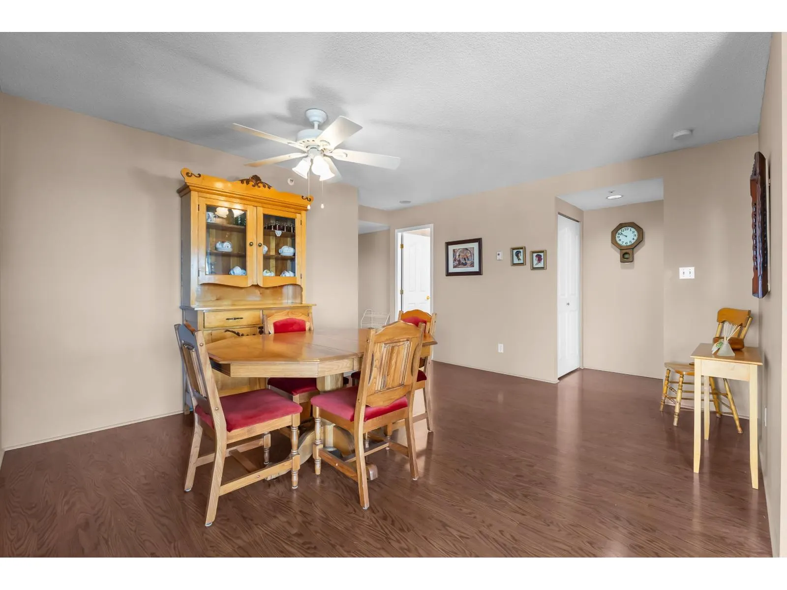 704 3190 GLADWIN ROAD