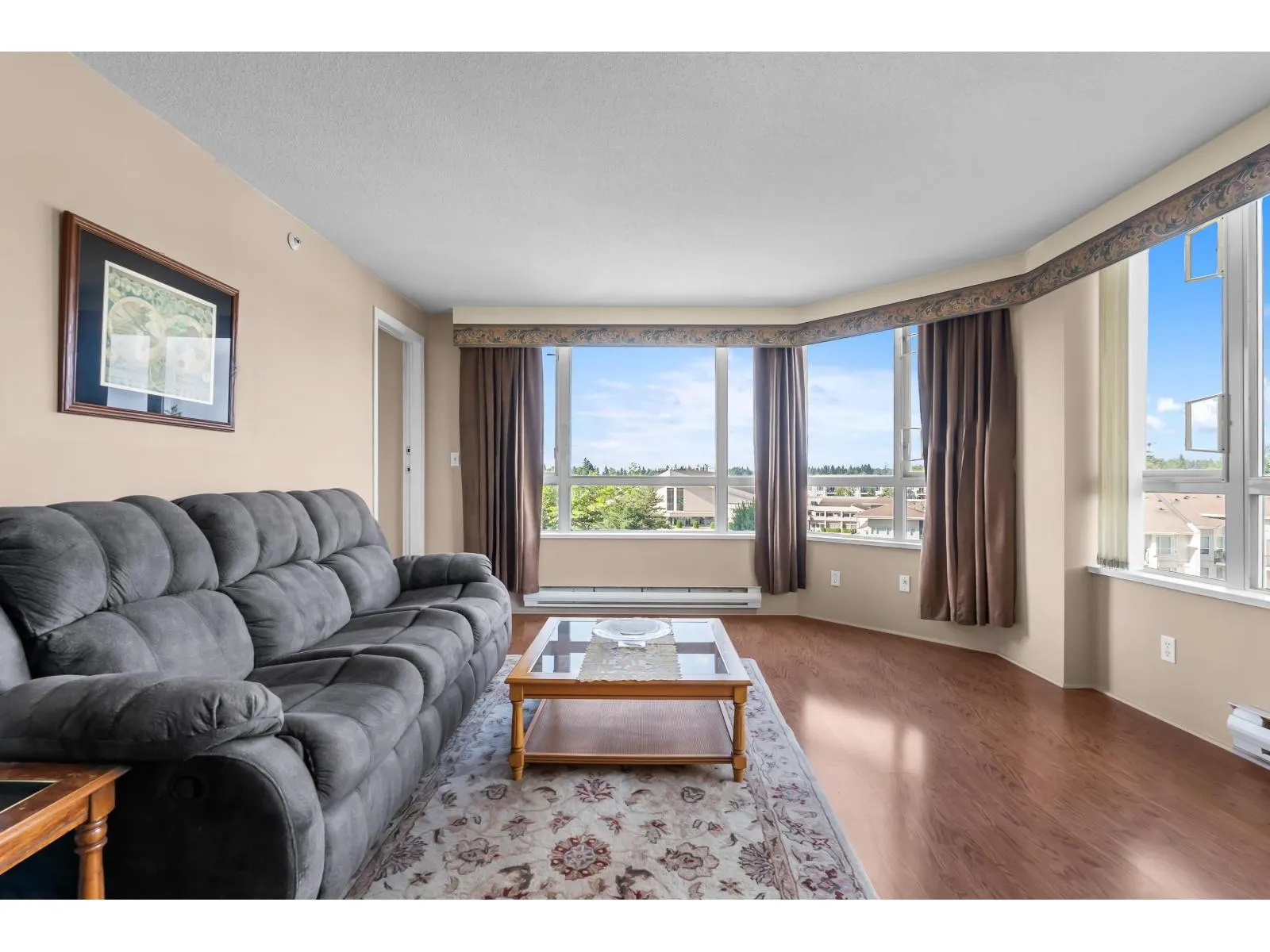 704 3190 GLADWIN ROAD