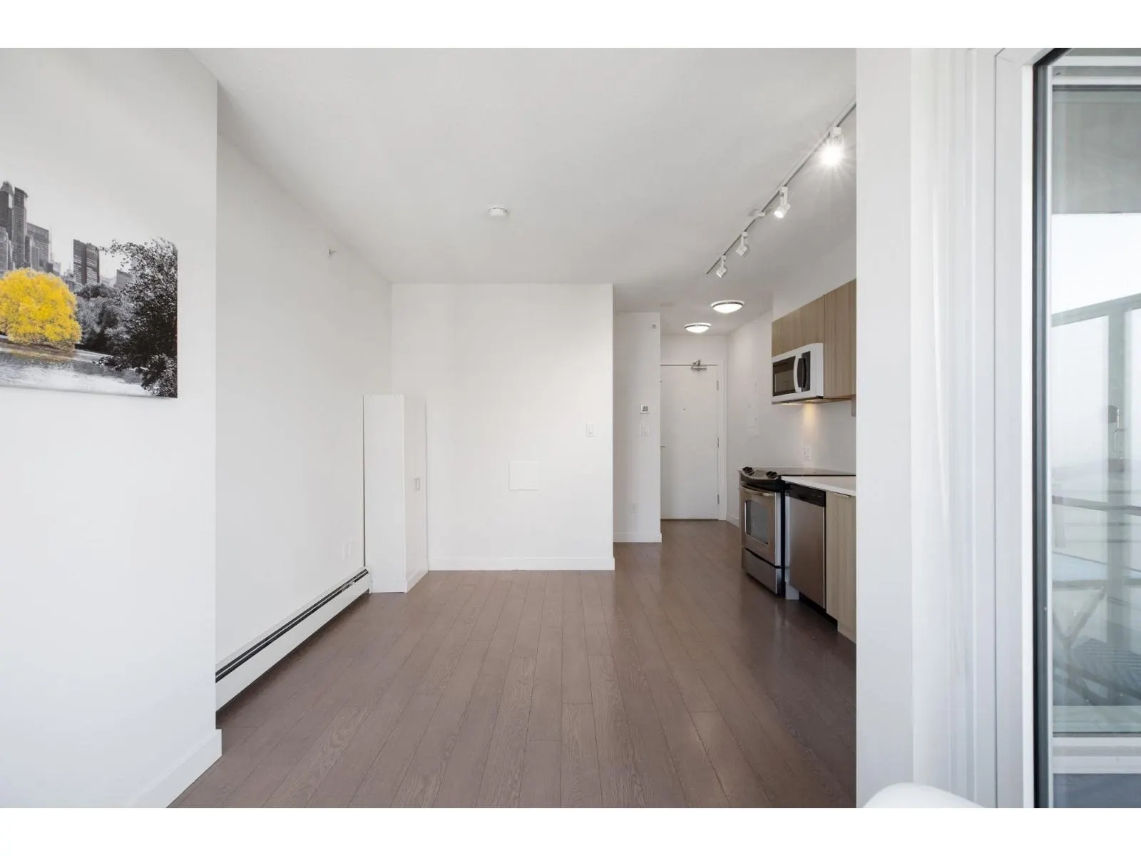 1813 13308 CENTRAL AVENUE