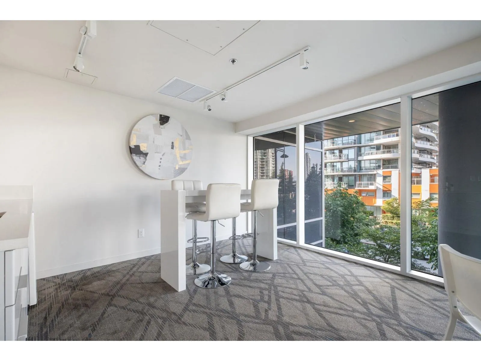1813 13308 CENTRAL AVENUE