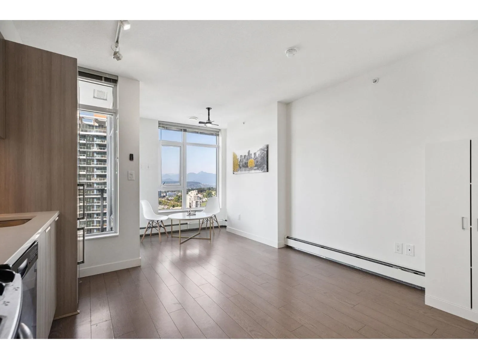 1813 13308 CENTRAL AVENUE