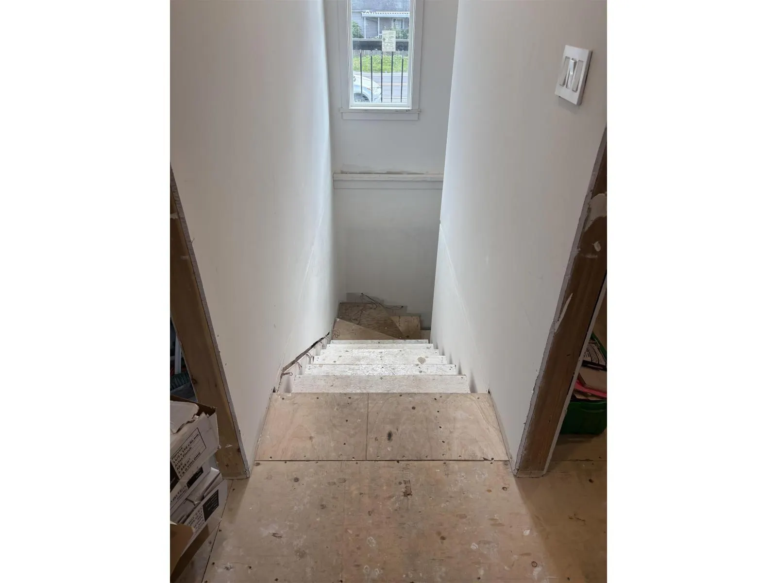13983 GROSVENOR ROAD
