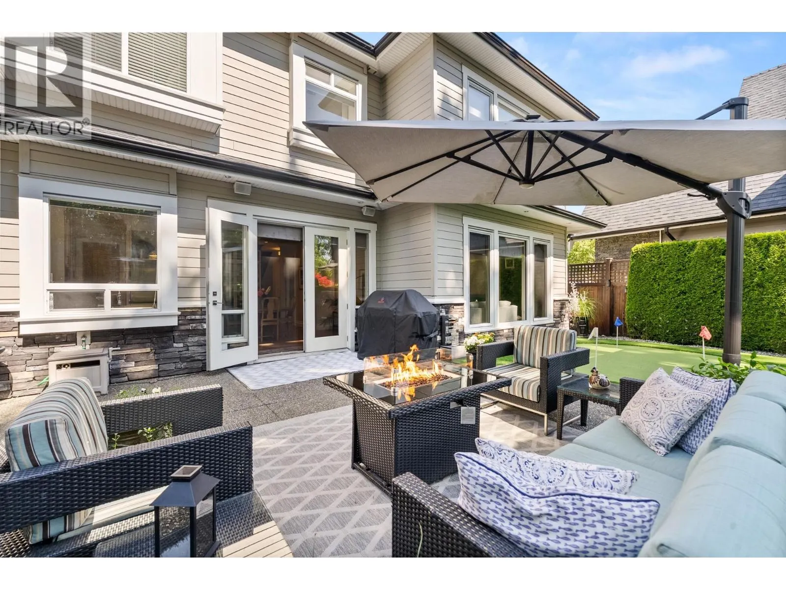5898 COVE REACH ROAD