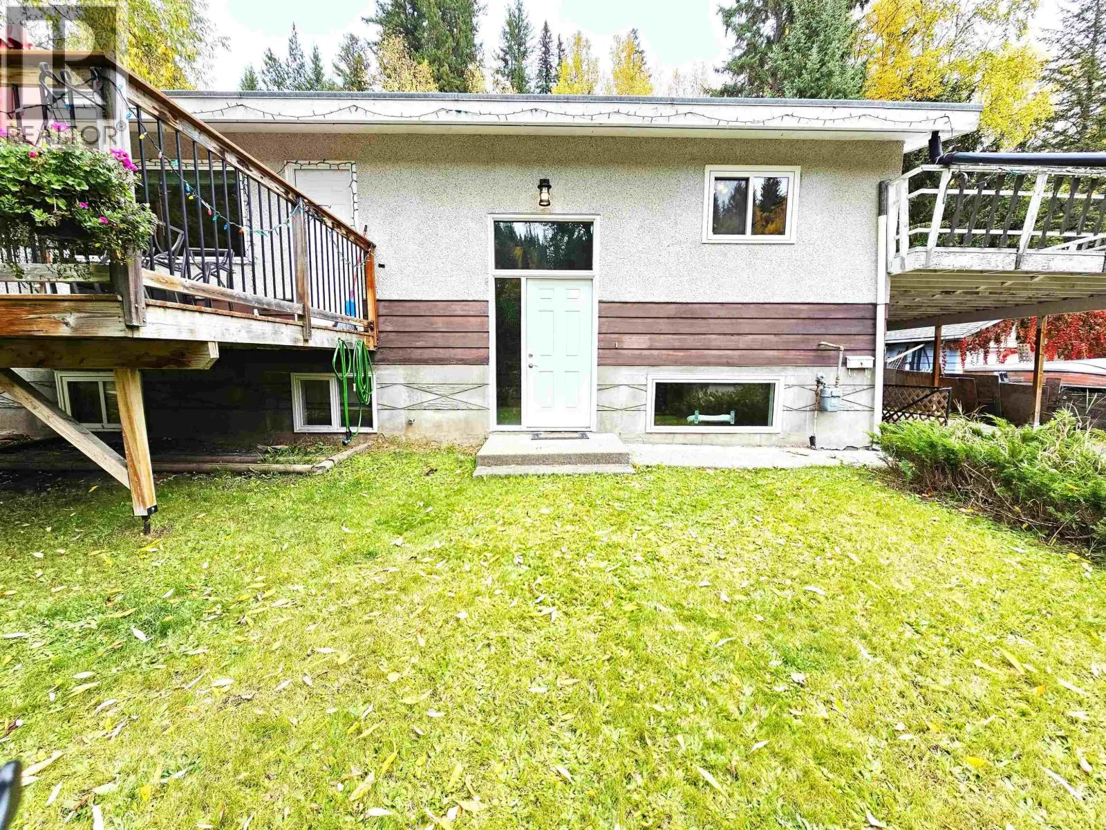 1652 AINTREE DRIVE