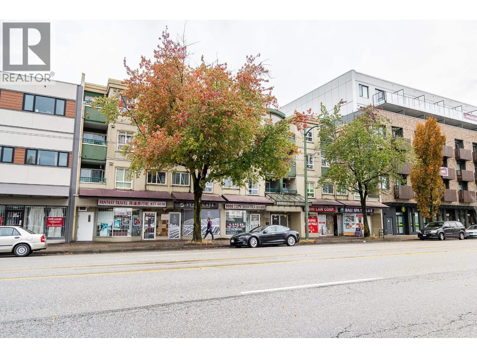 212 868 KINGSWAY