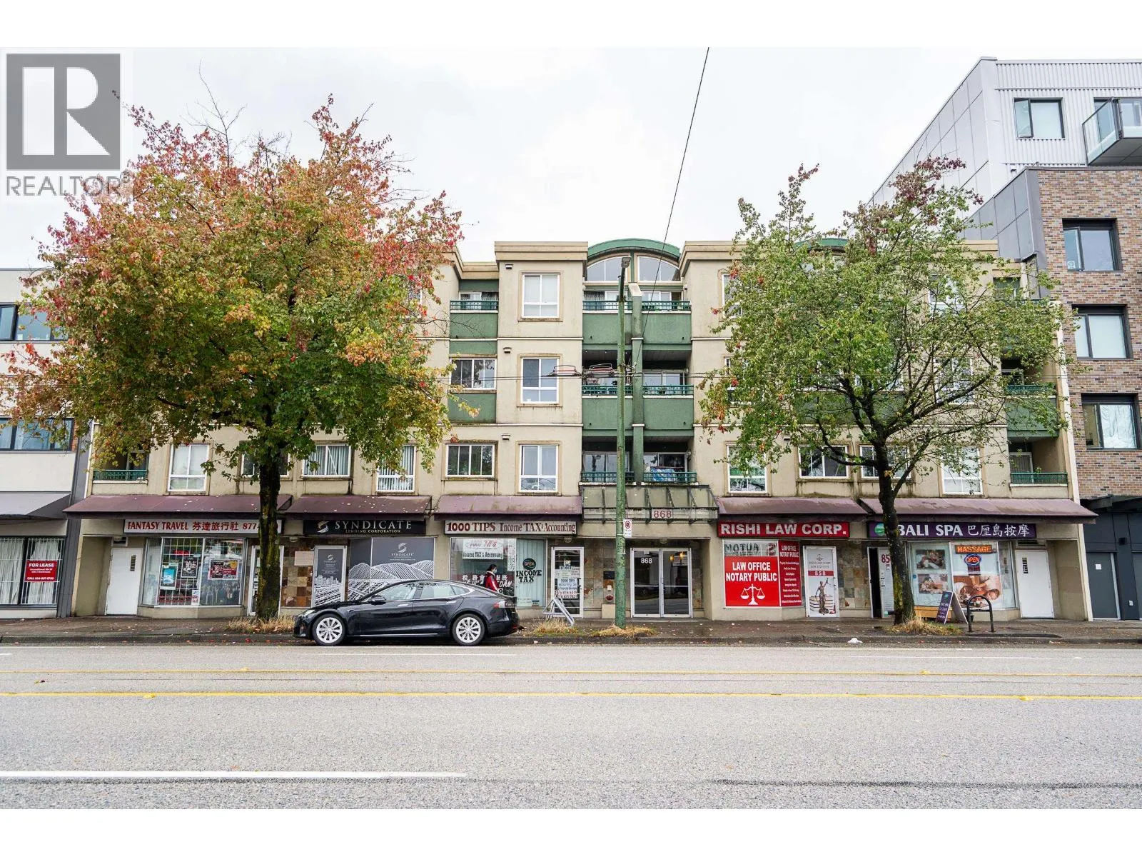 212 868 KINGSWAY