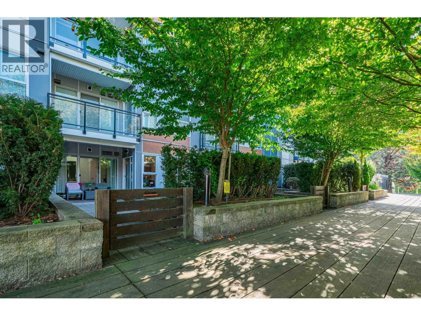 108 10177 RIVER DRIVE