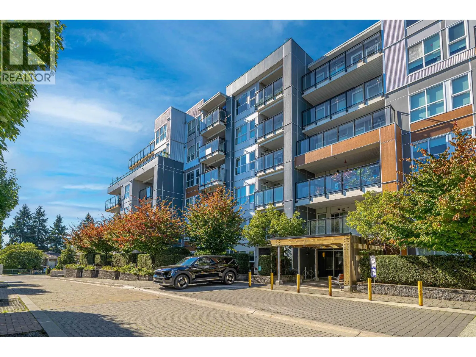 108 10177 RIVER DRIVE