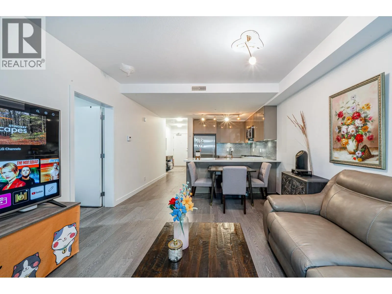 108 10177 RIVER DRIVE