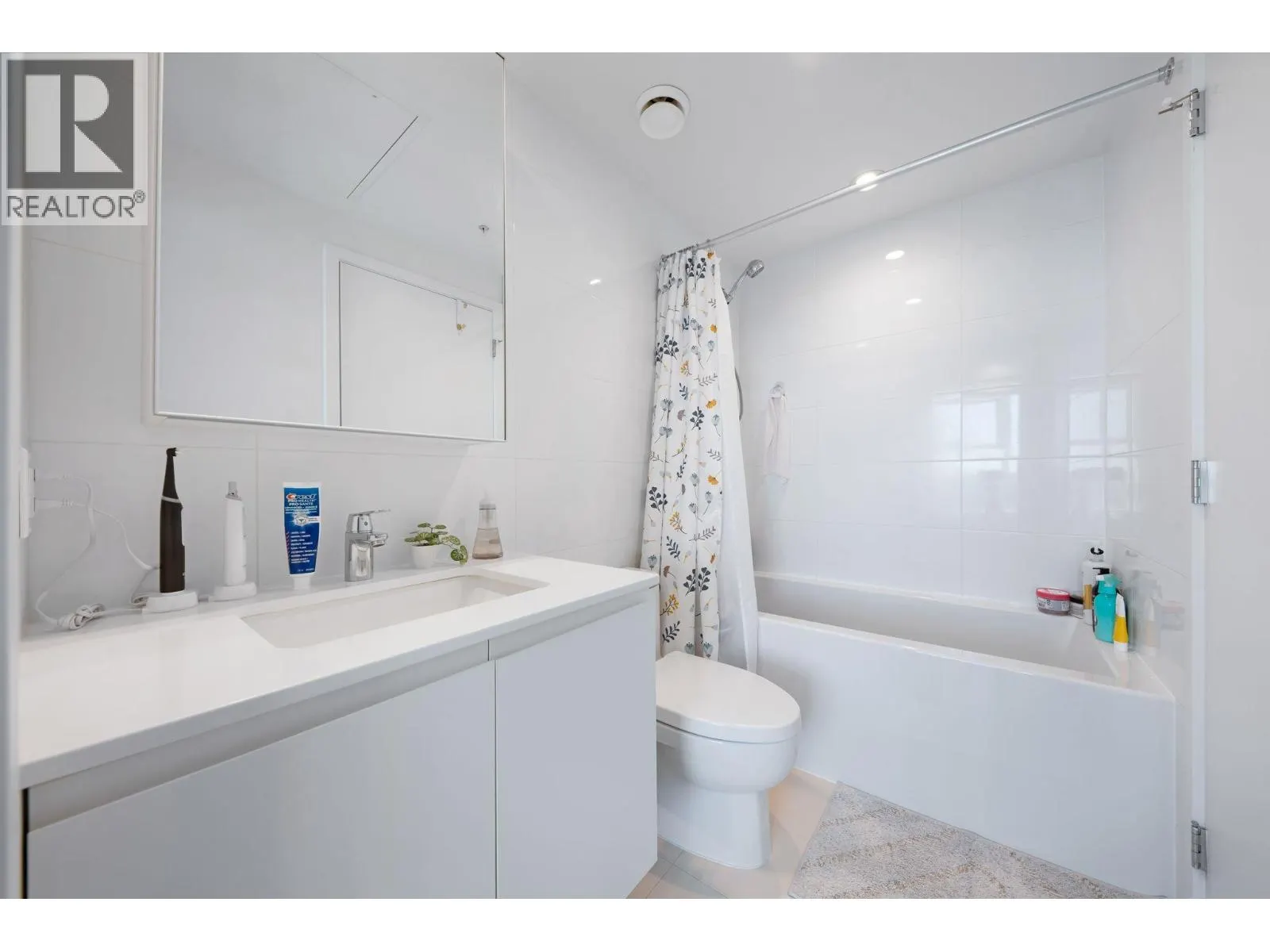 2408 3809 EVERGREEN PLACE