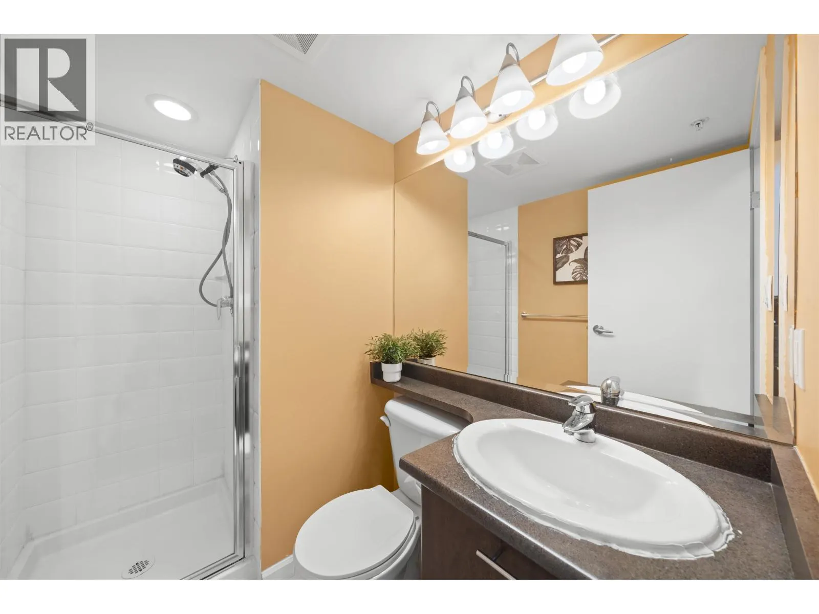724 7831 WESTMINSTER HIGHWAY