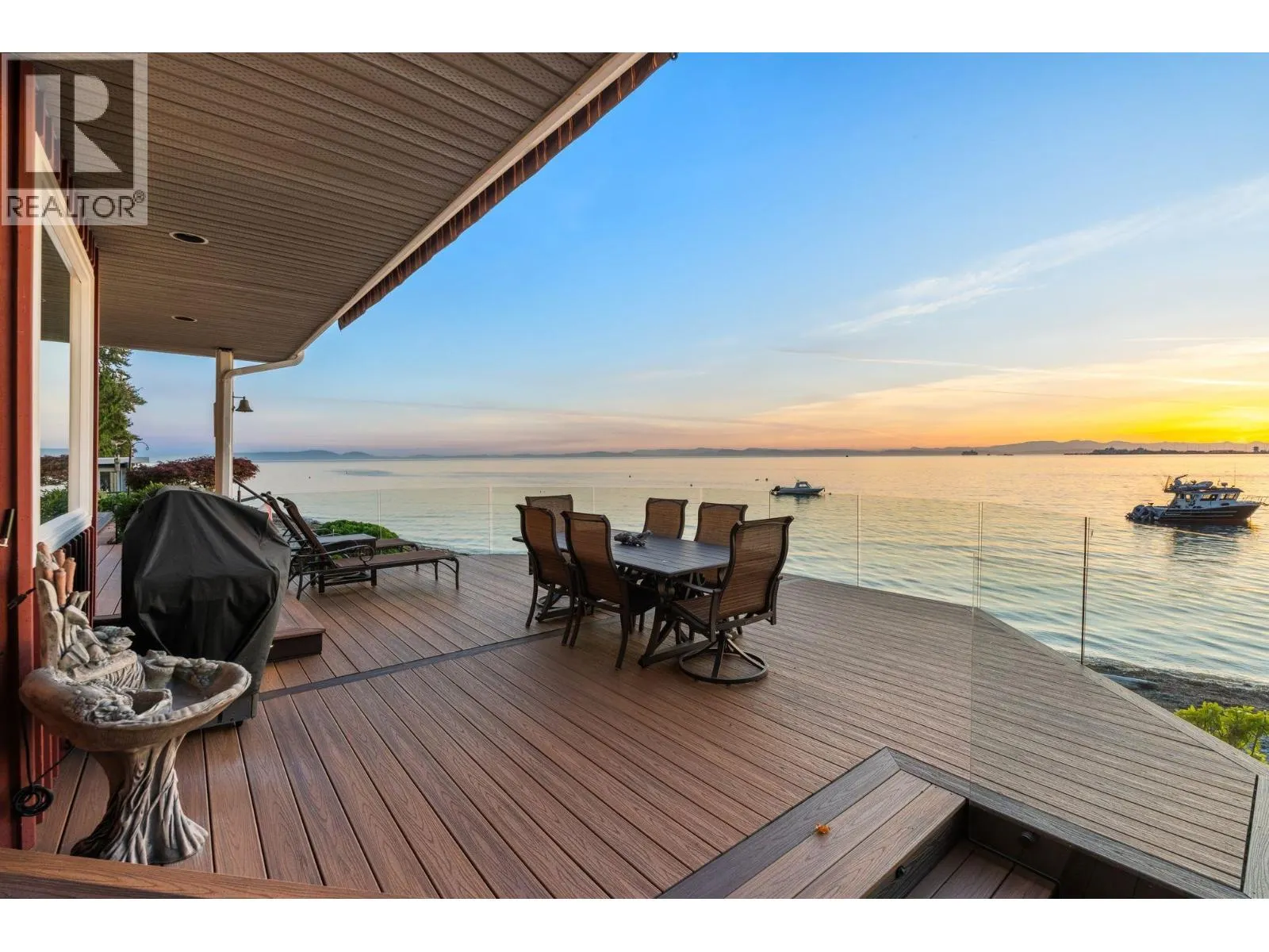 330 TSAWWASSEN BEACH ROAD