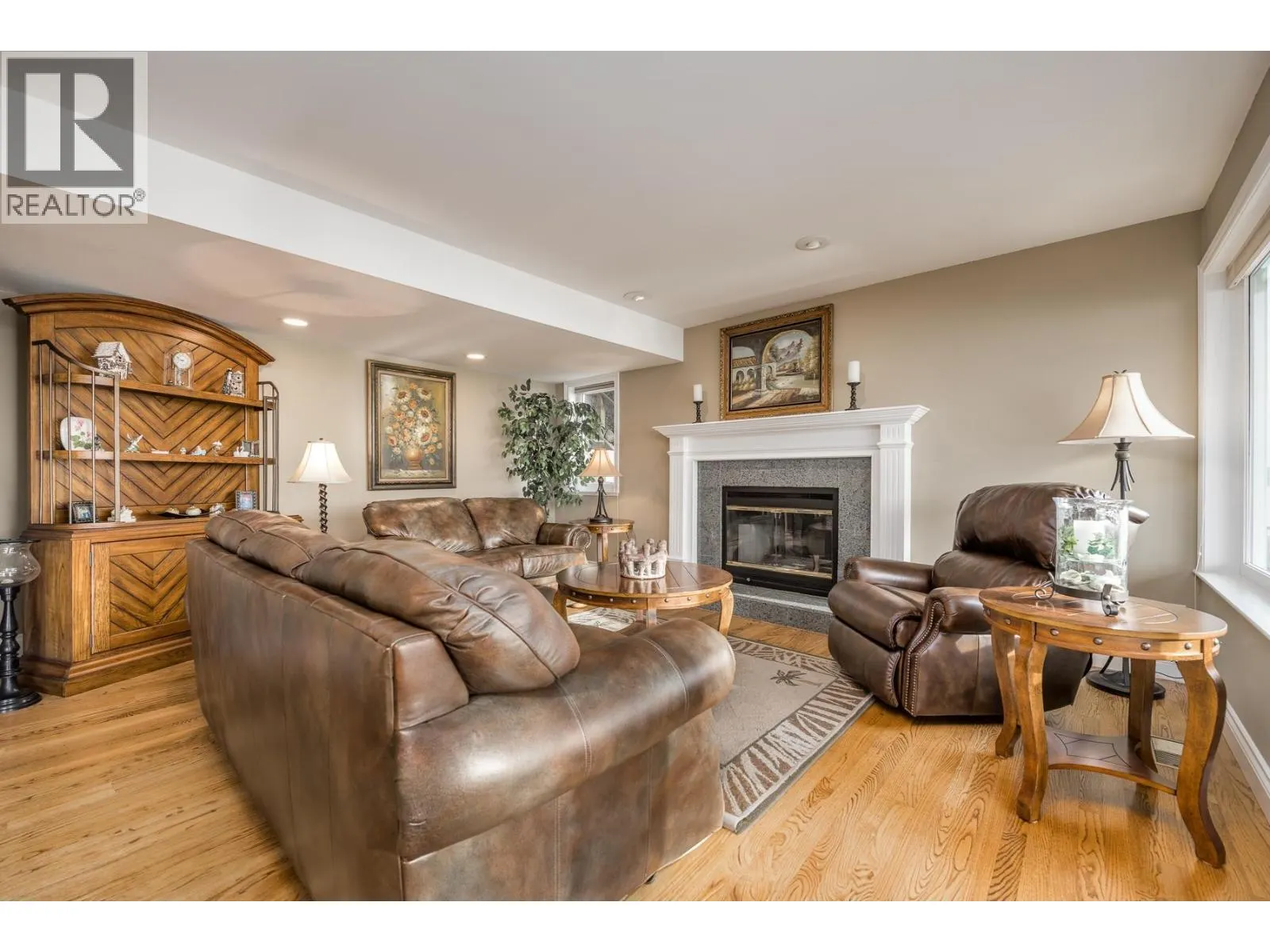 330 TSAWWASSEN BEACH ROAD