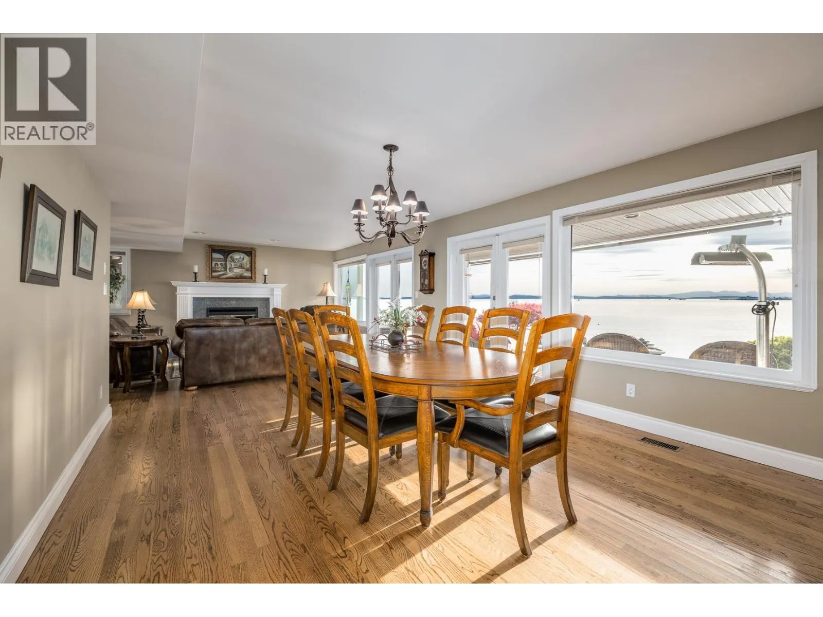 330 TSAWWASSEN BEACH ROAD