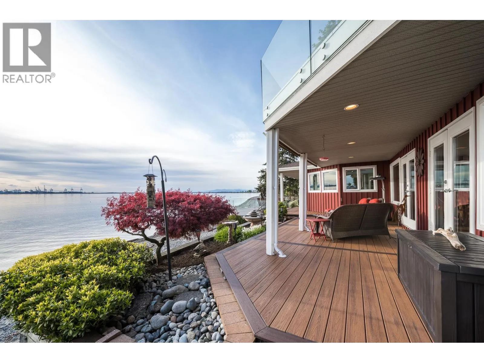 330 TSAWWASSEN BEACH ROAD