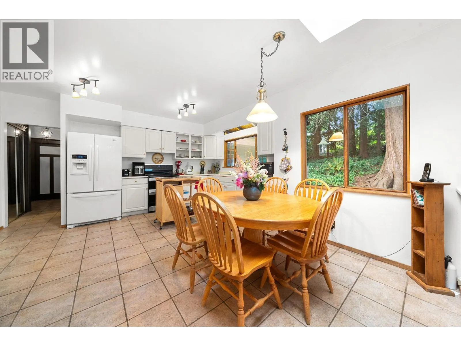 338 E OSBORNE ROAD