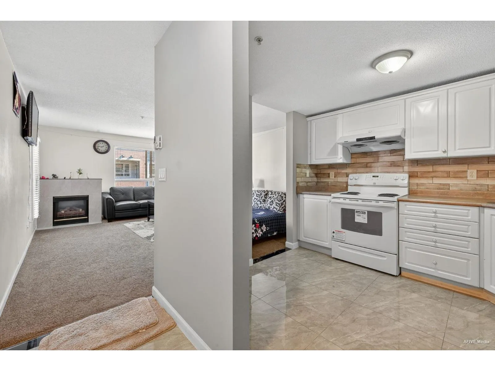 306 13780 76 AVENUE