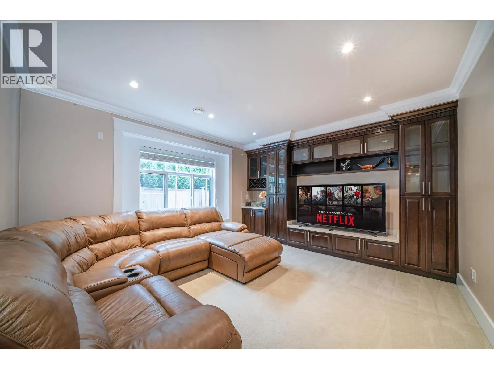 8360 ROBINSON ROAD