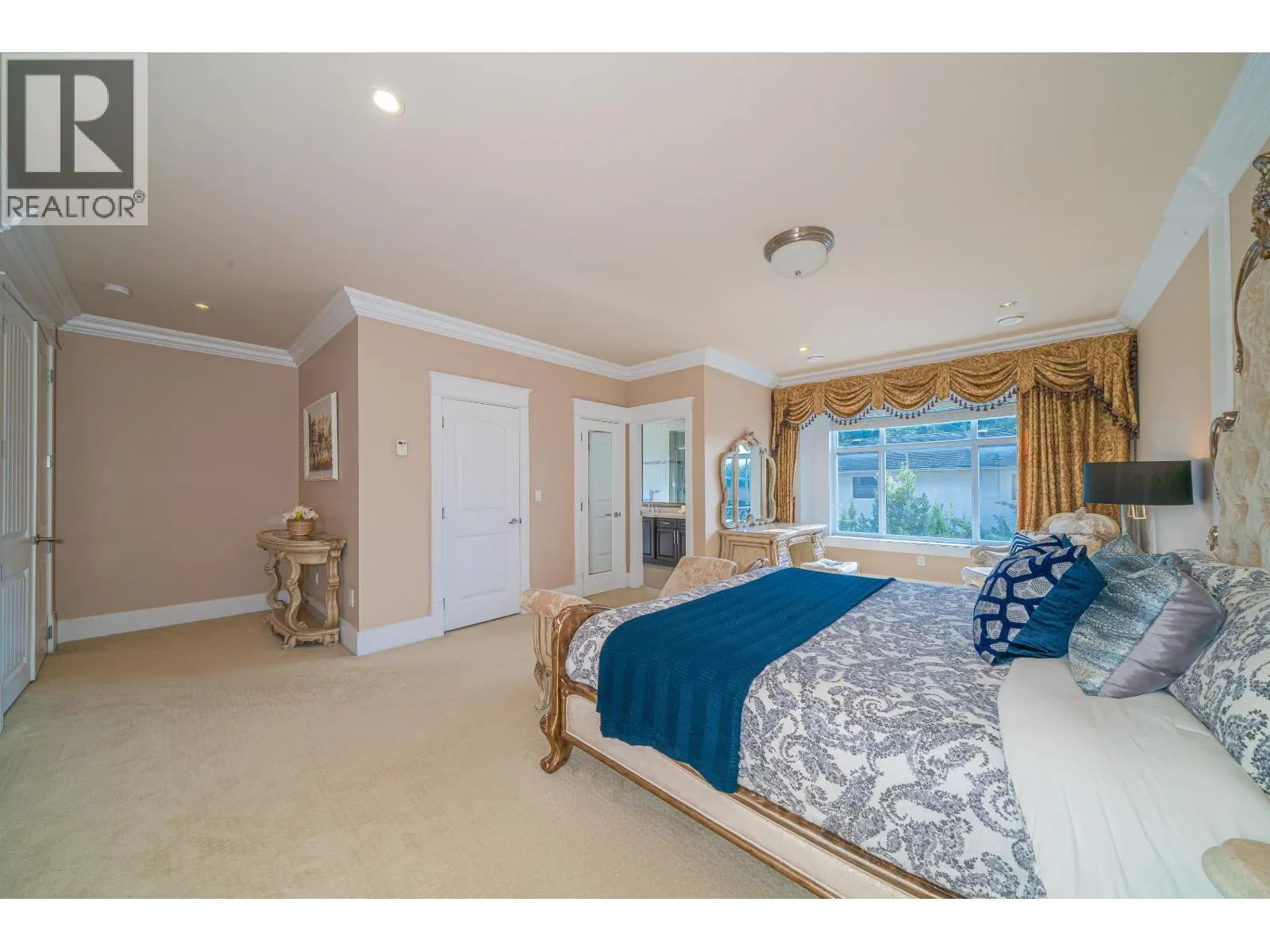 8360 ROBINSON ROAD