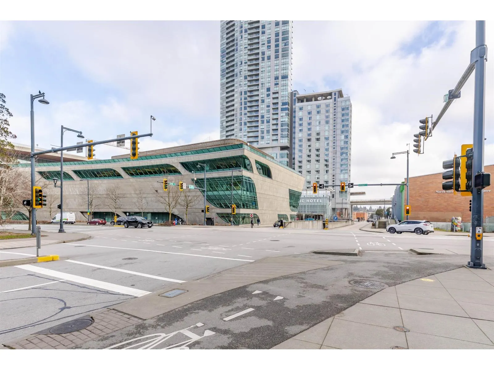 108 13438 CENTRAL AVENUE