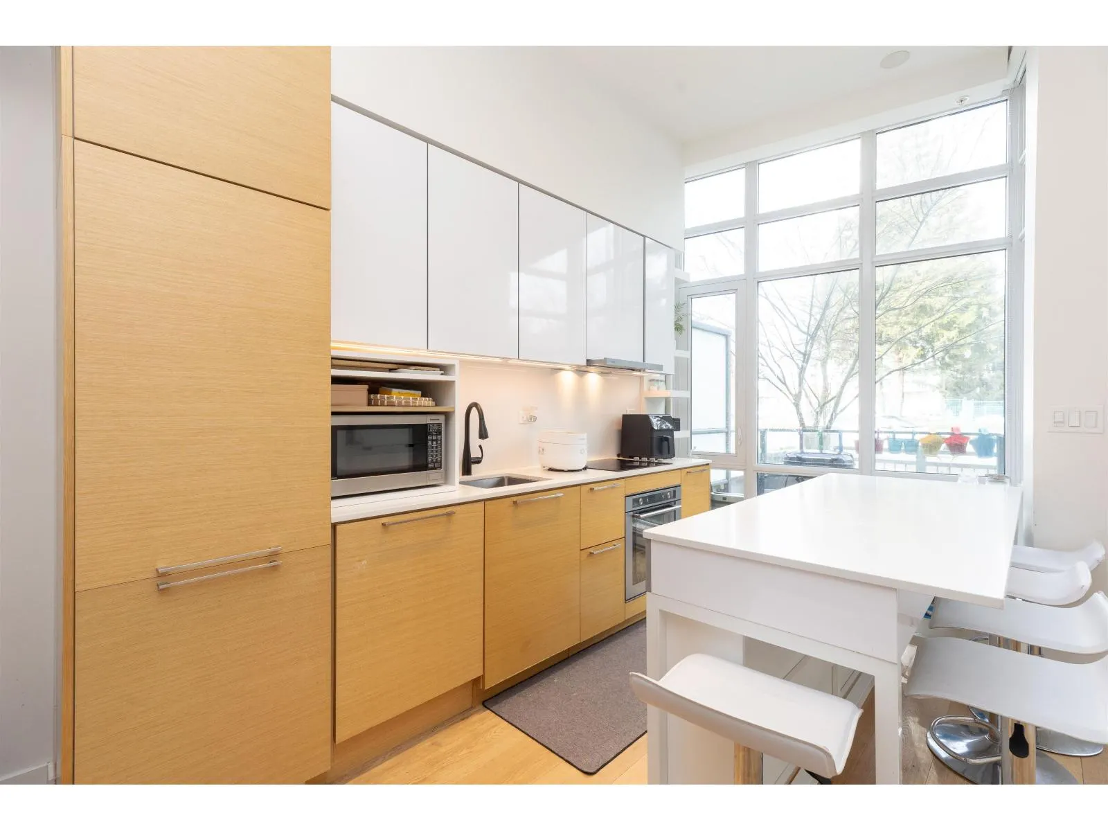 108 13438 CENTRAL AVENUE