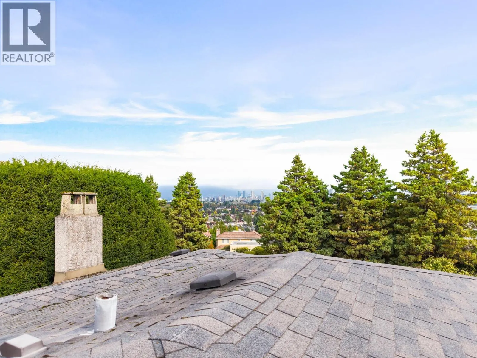 4275 QUESNEL DRIVE