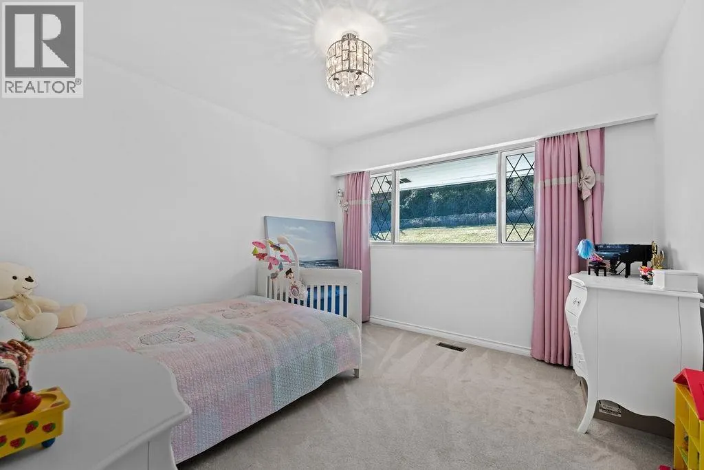 685 KING GEORGES WAY