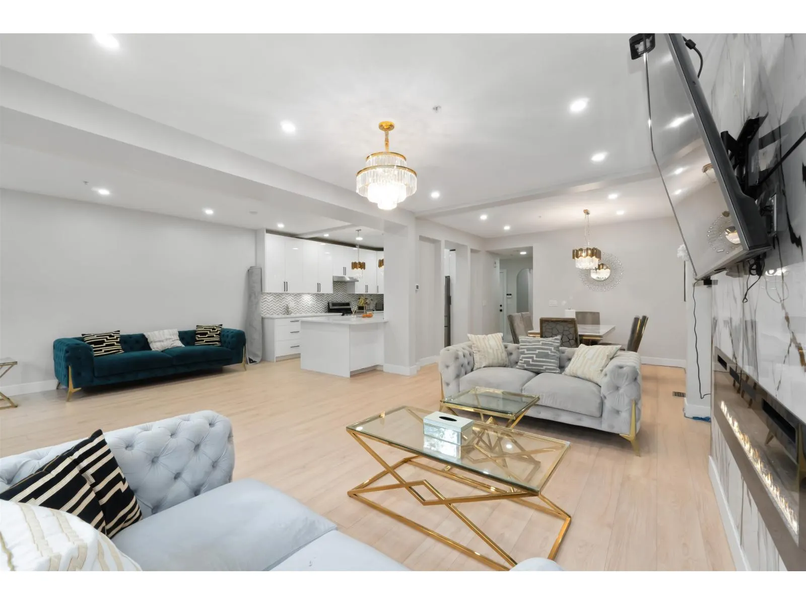 43 16655 64 AVENUE