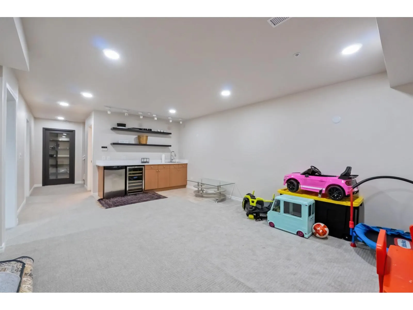 43 16655 64 AVENUE