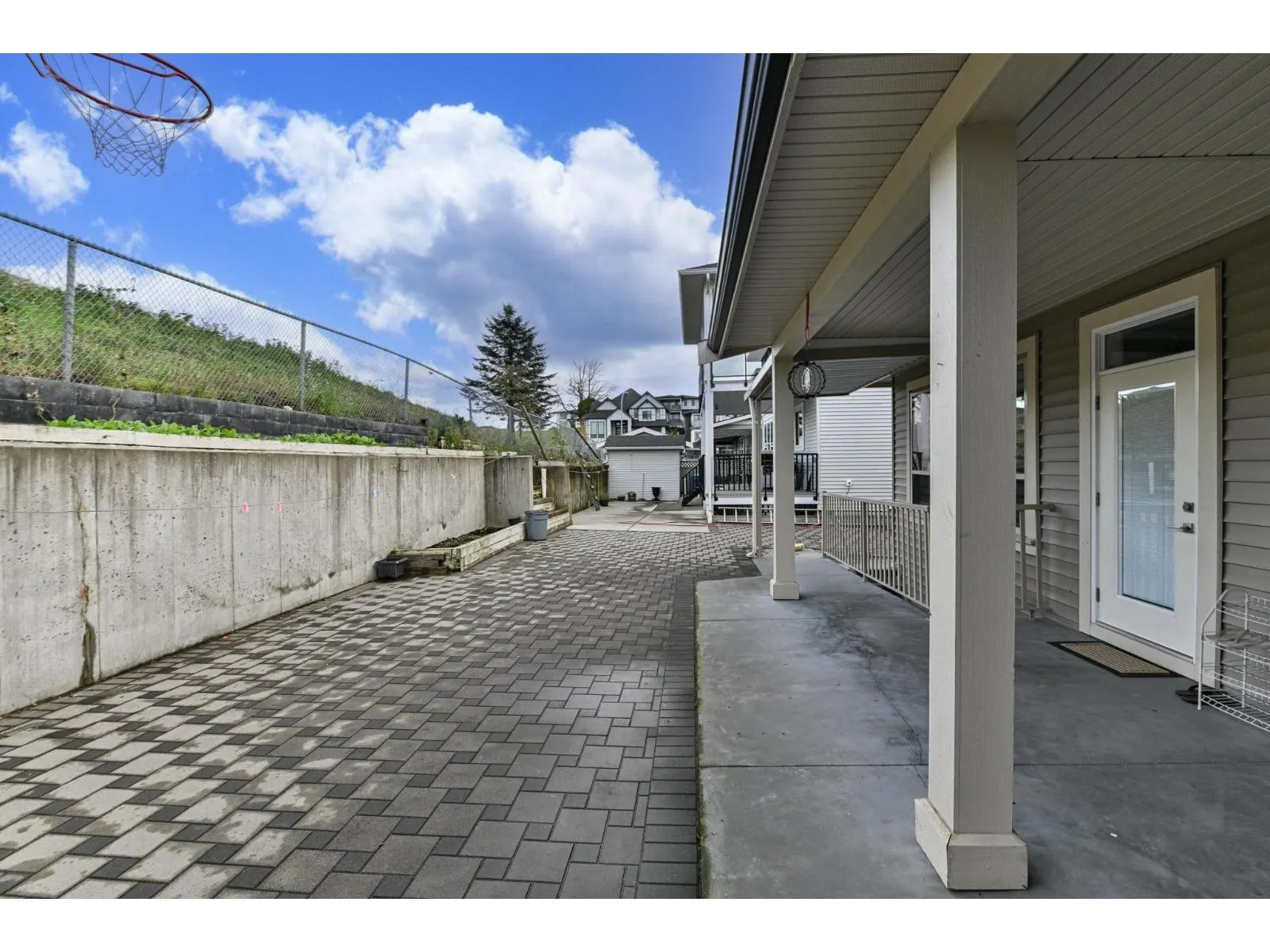 3412 HEADWATER PLACE