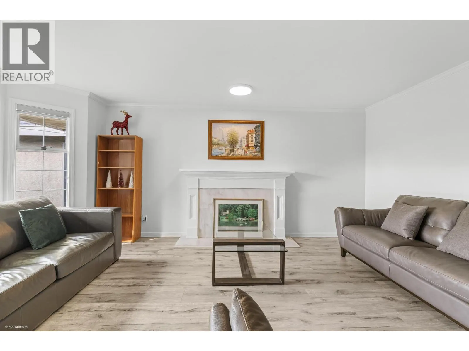 5571 FORSYTH CRESCENT
