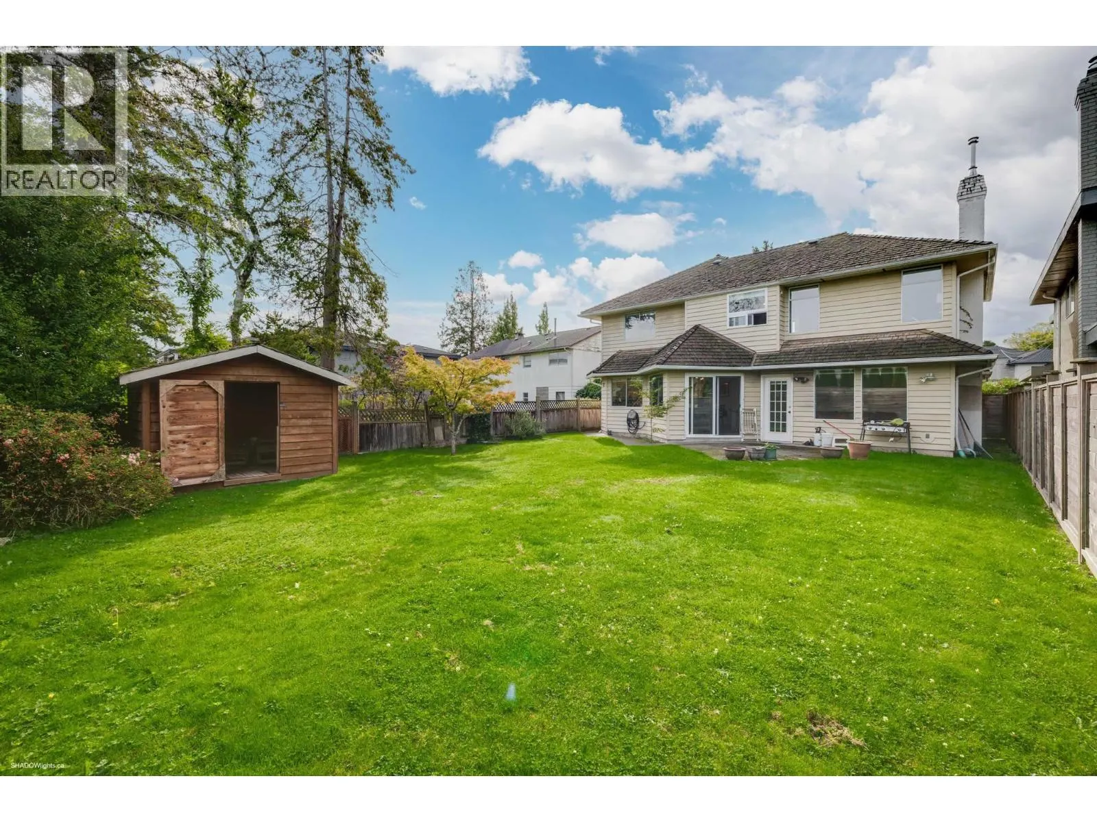 5571 FORSYTH CRESCENT