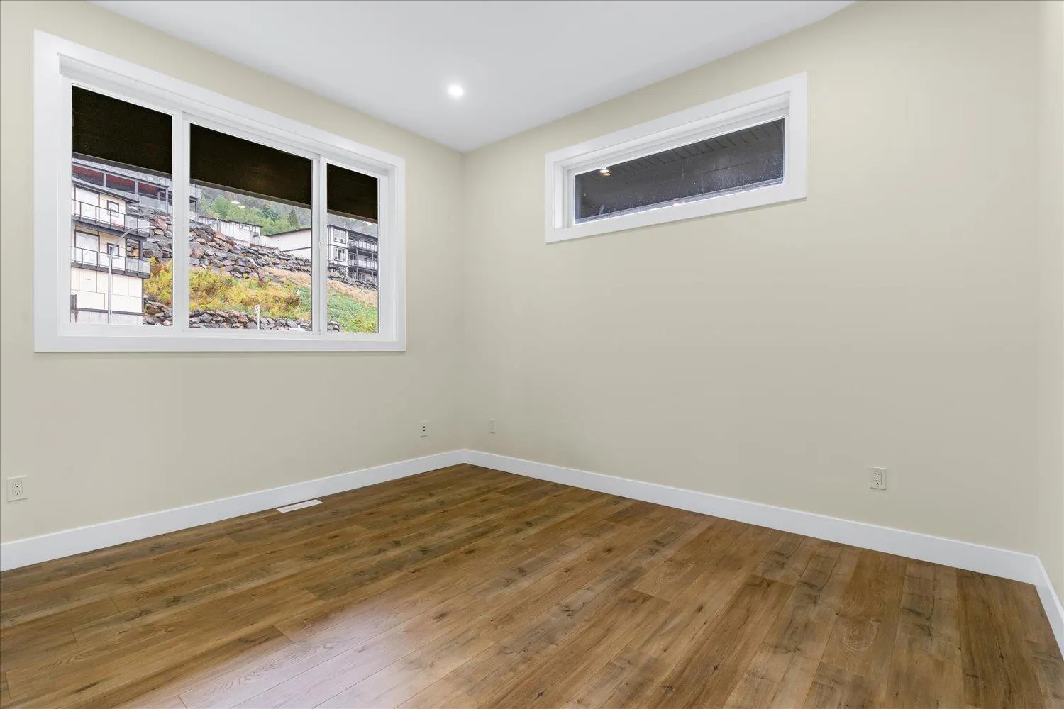 8211 HARVEST PLACE|Eastern Hillsides