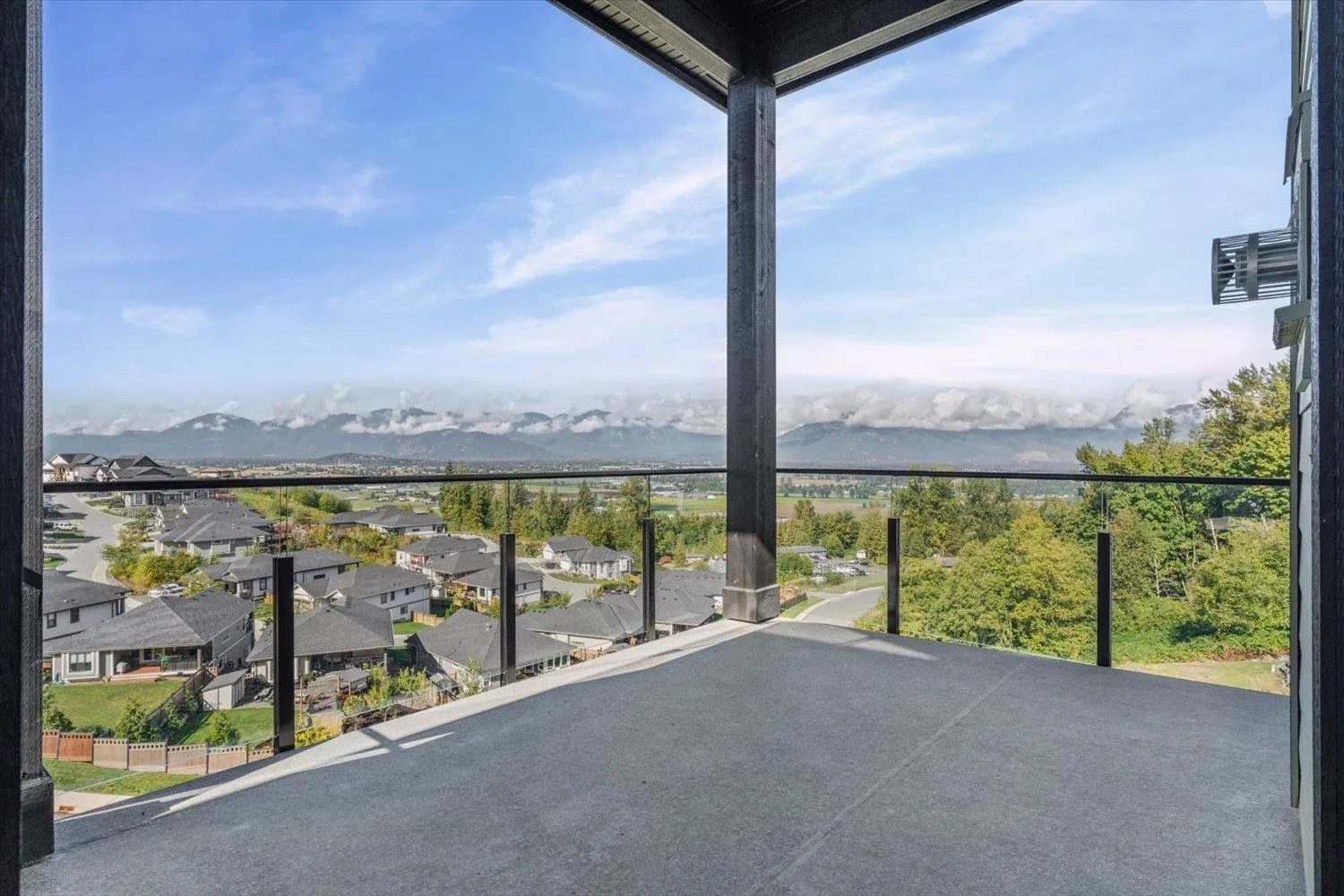 8211 HARVEST PLACE|Eastern Hillsides