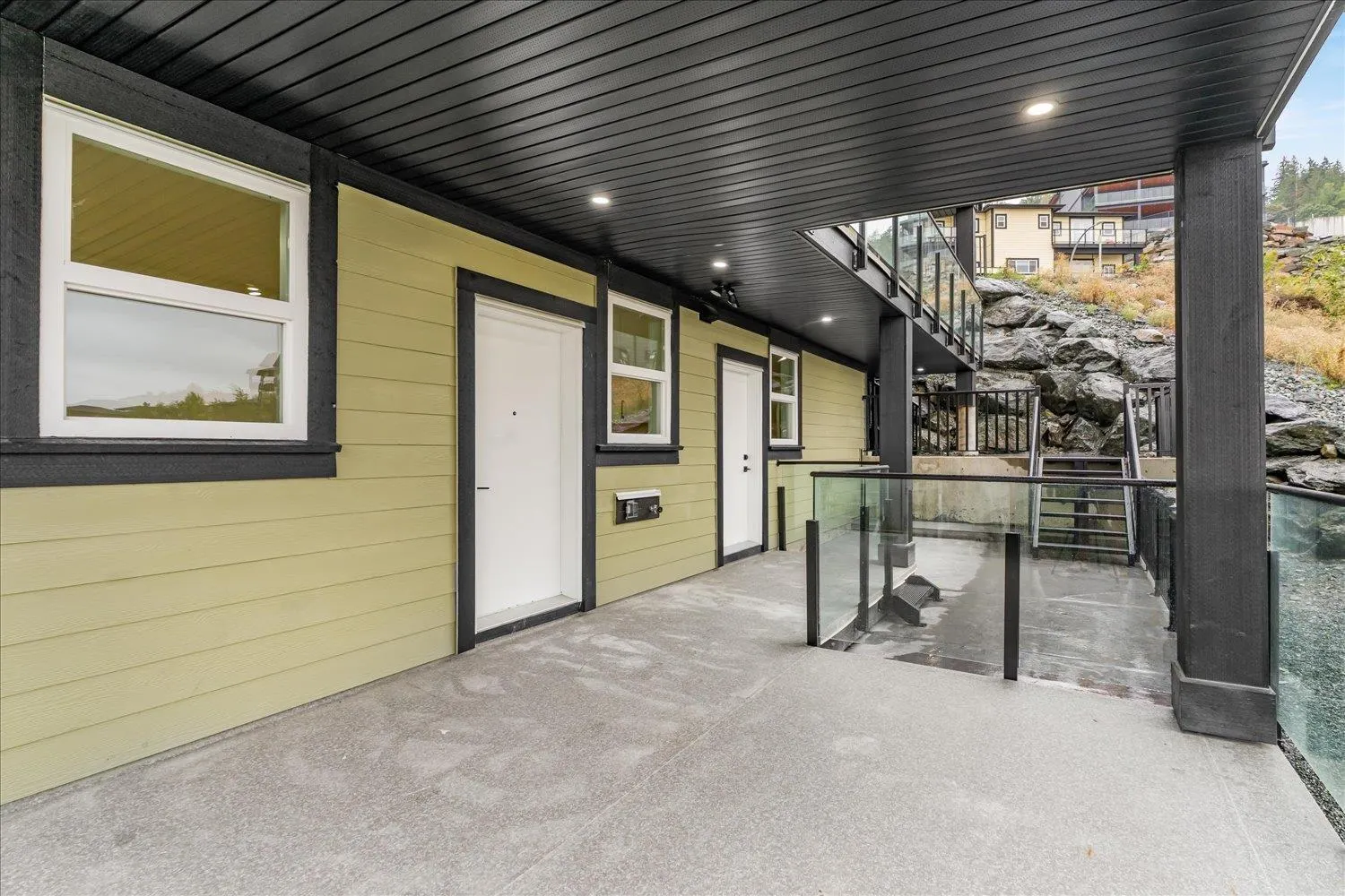 8211 HARVEST PLACE|Eastern Hillsides