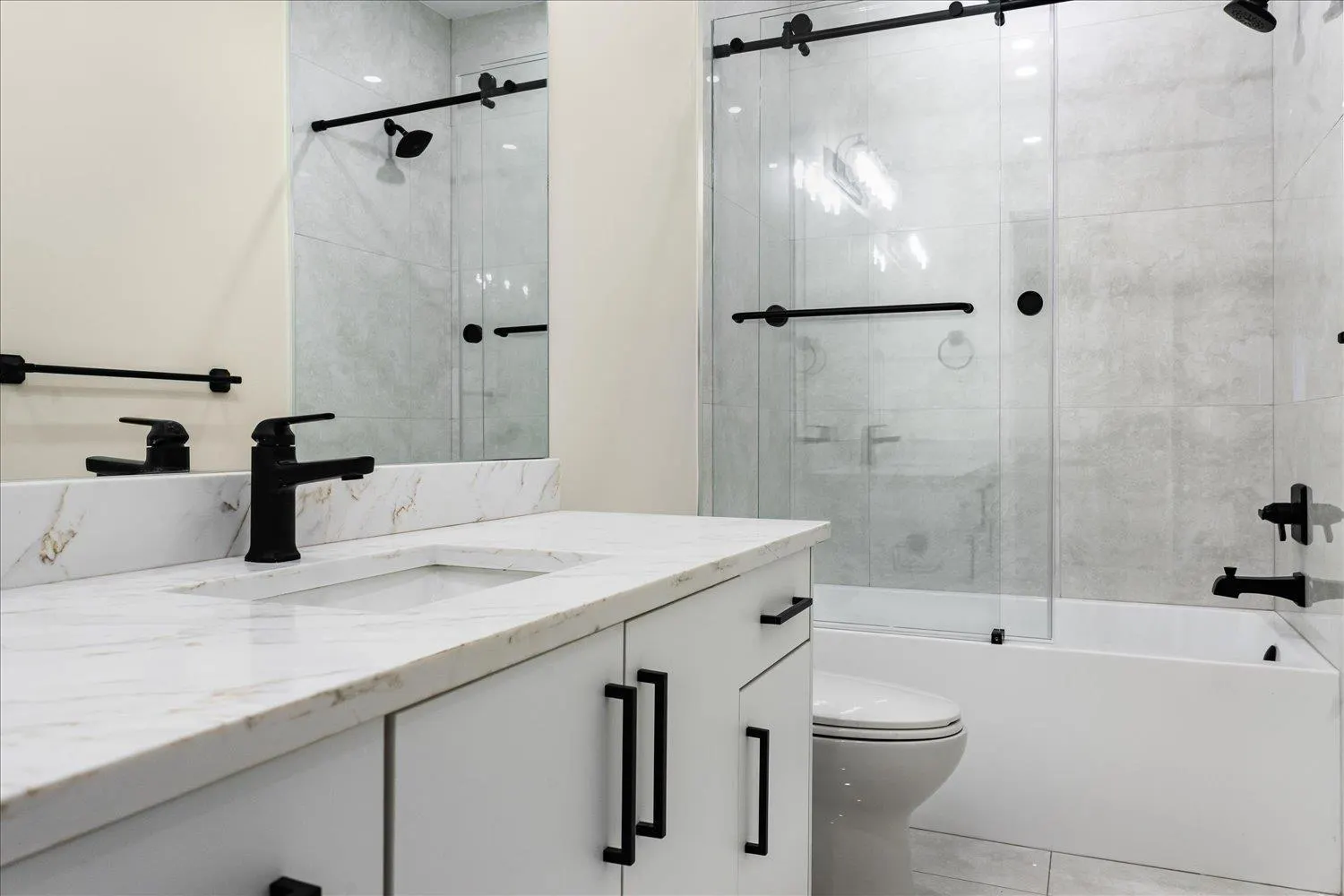 8211 HARVEST PLACE|Eastern Hillsides