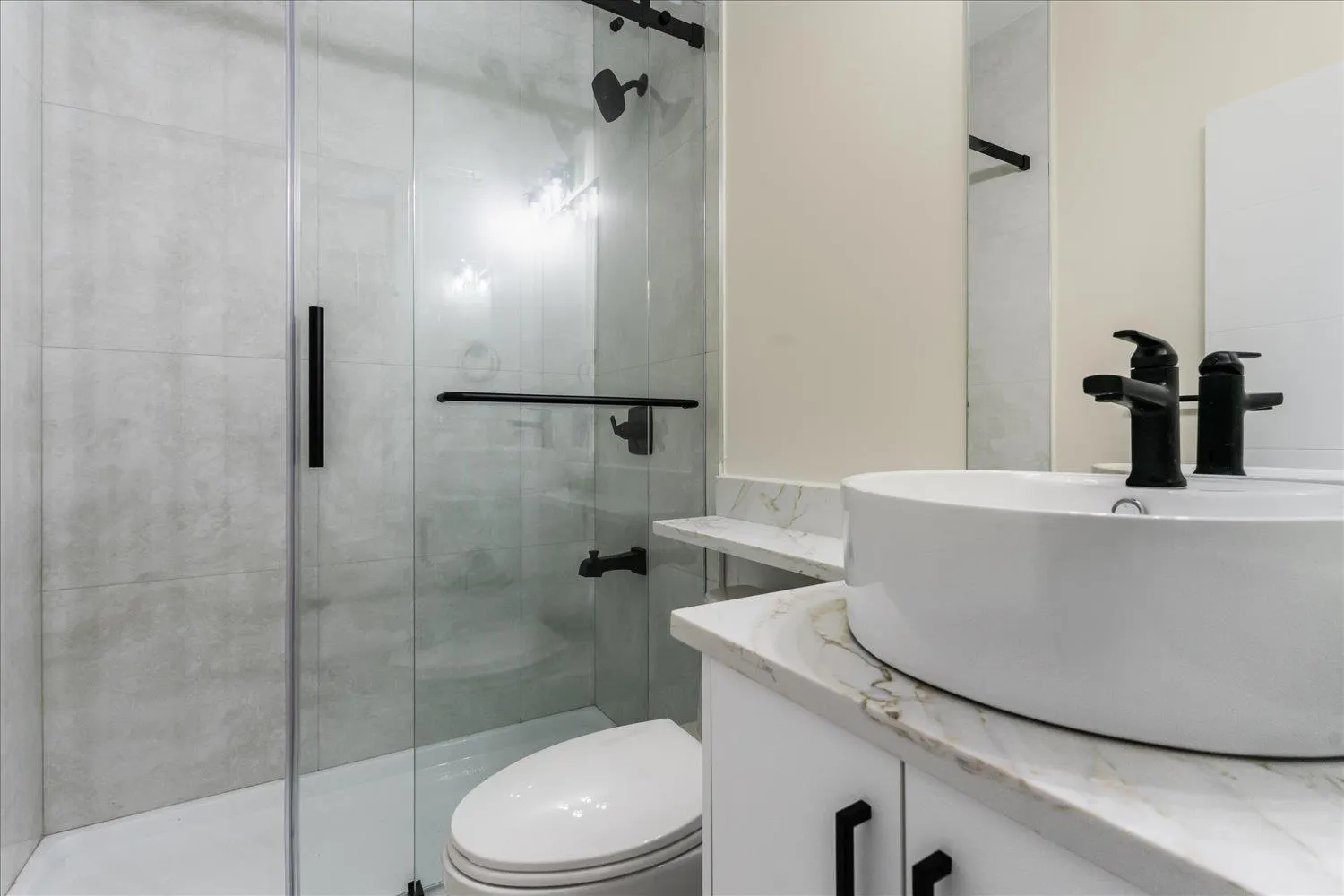 8211 HARVEST PLACE|Eastern Hillsides