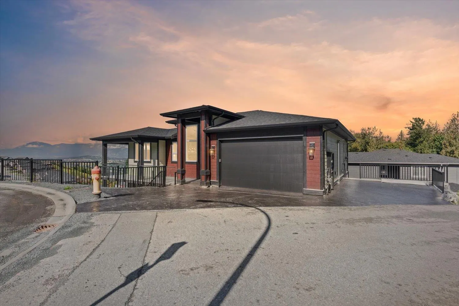 8211 HARVEST PLACE|Eastern Hillsides