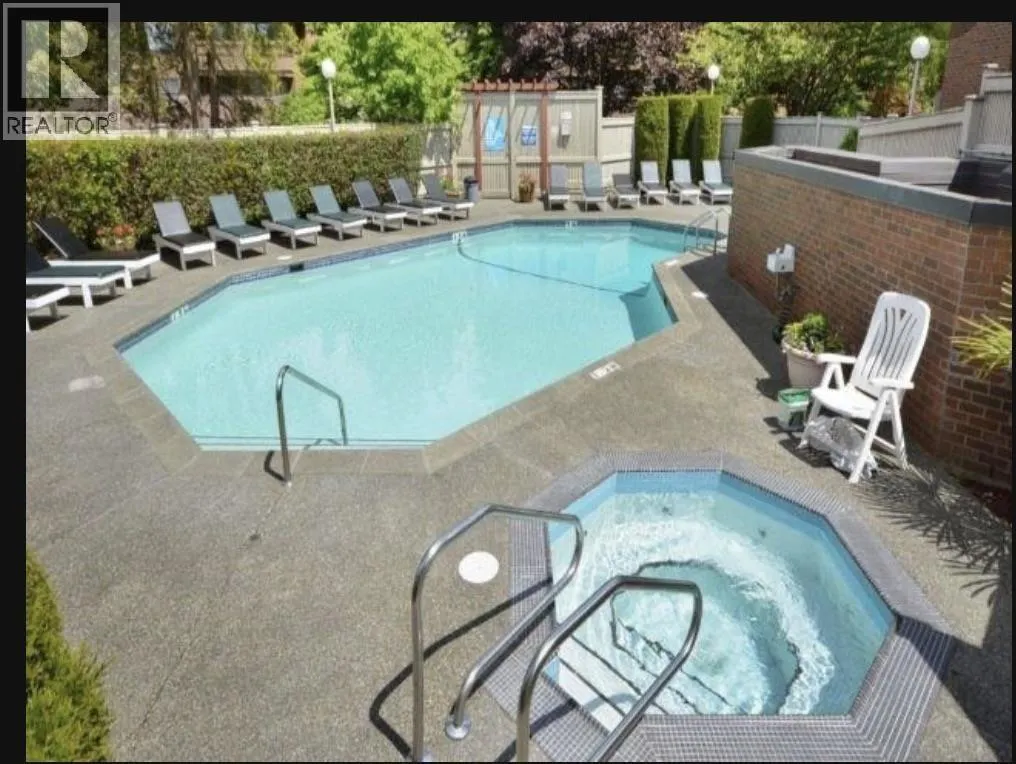301 7411 MINORU BOULEVARD