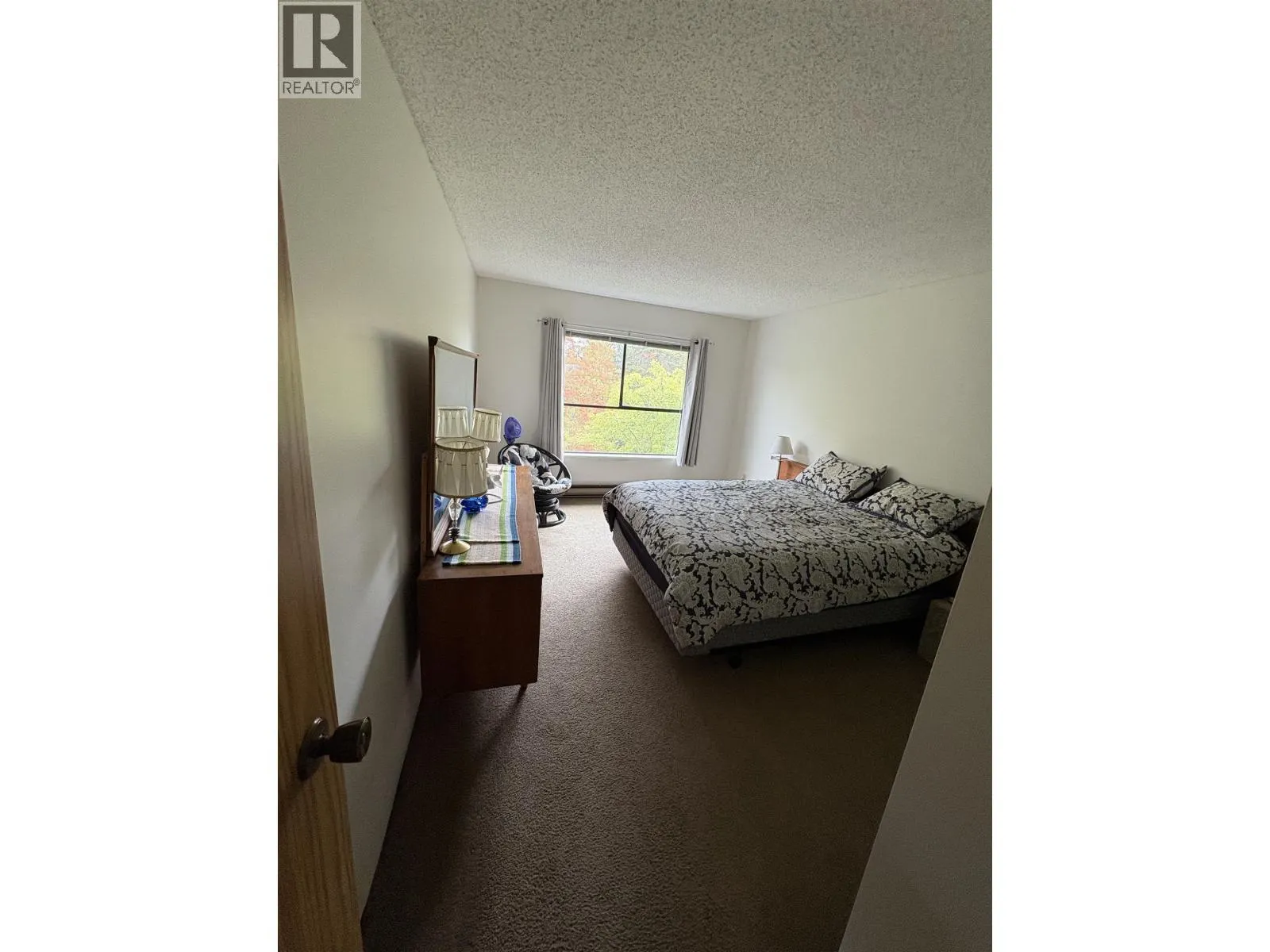 301 7411 MINORU BOULEVARD